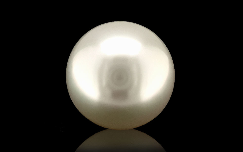 Pearl - 10.45 Carats